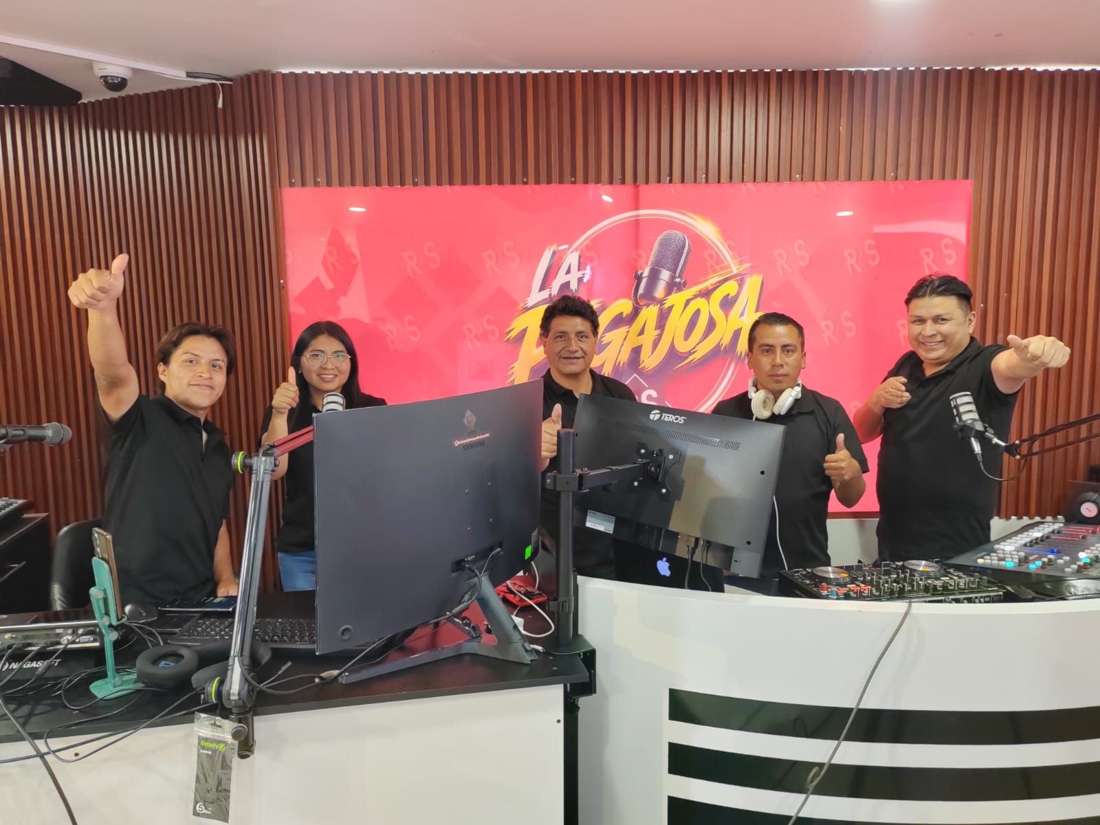 RS 105.5 FM